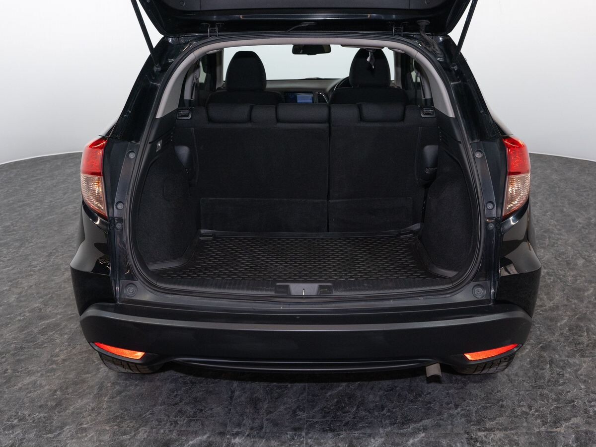 Honda Vezel 2016 - фото автомобиля