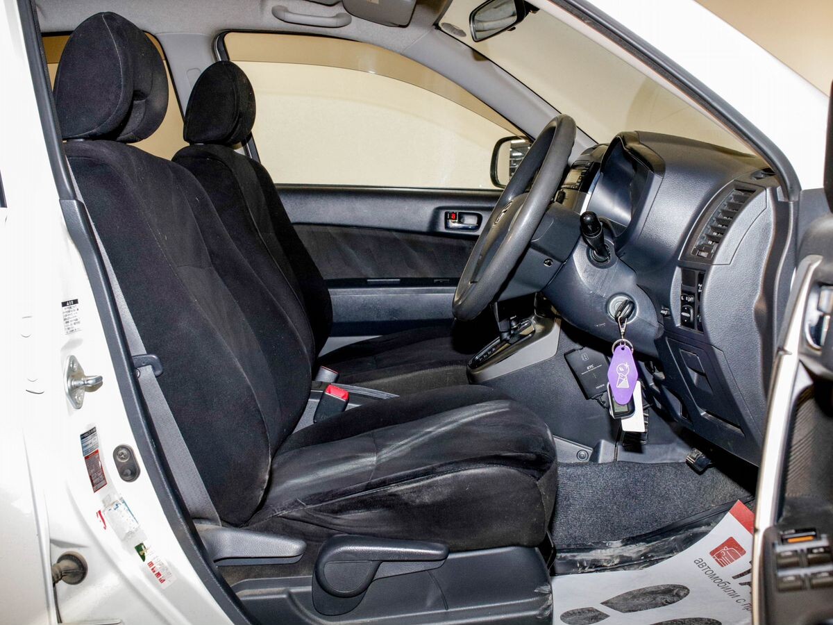 Toyota Rush 2009 - фото автомобиля