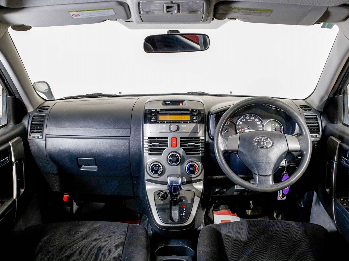 Toyota Rush 2009 - фото автомобиля