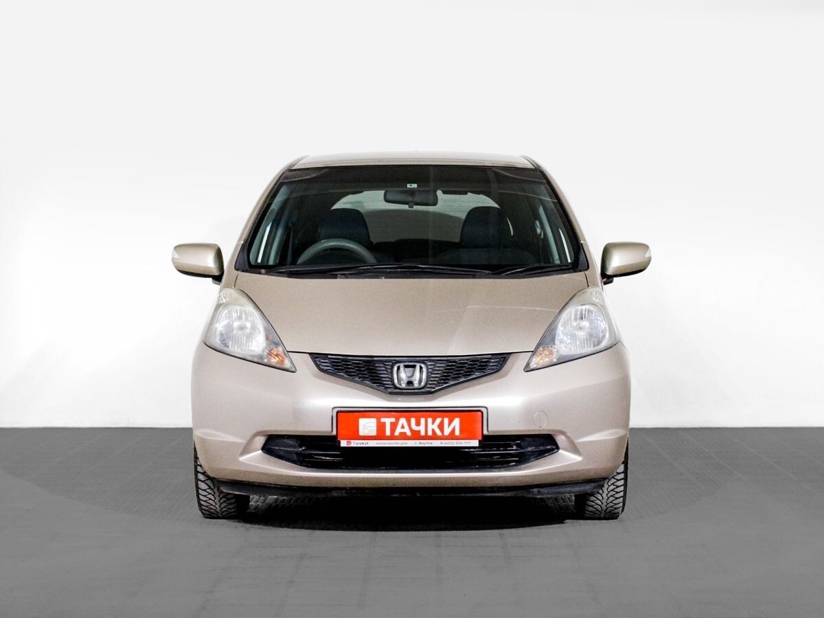 Honda Fit 2010 - фото автомобиля