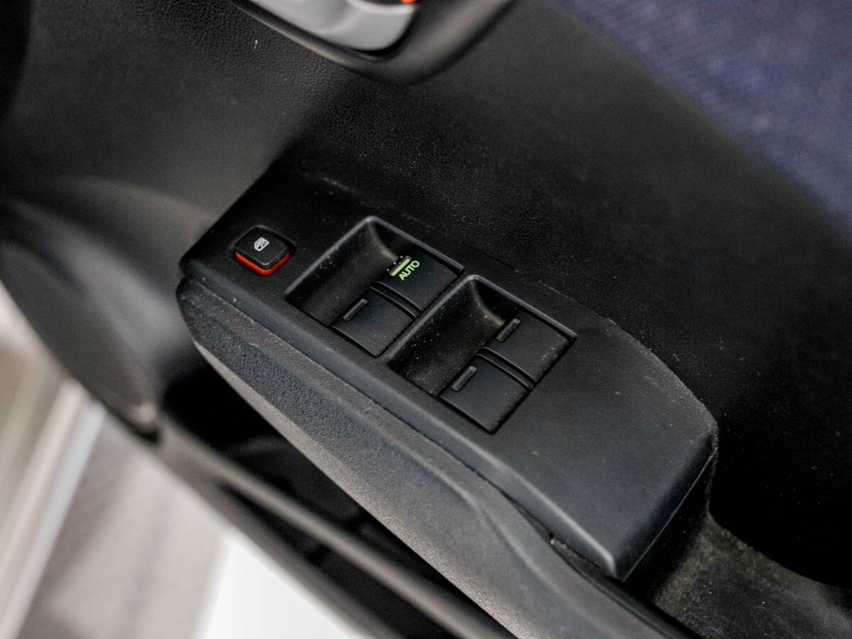 Honda Fit 2010 - фото автомобиля