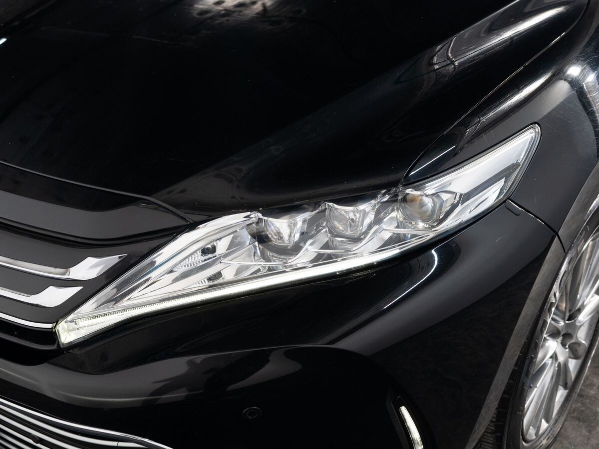 Toyota Harrier 2018 - фото автомобиля