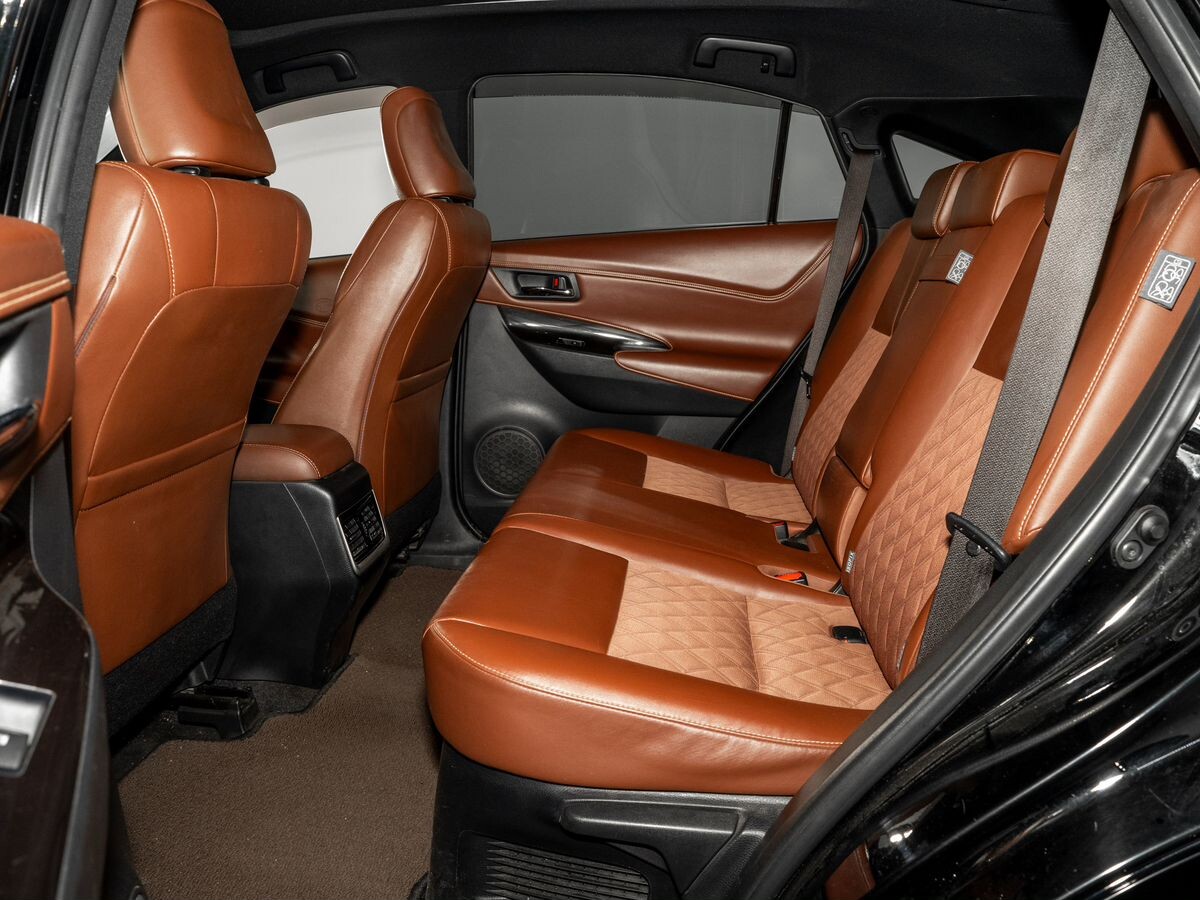 Toyota Harrier 2018 - фото автомобиля
