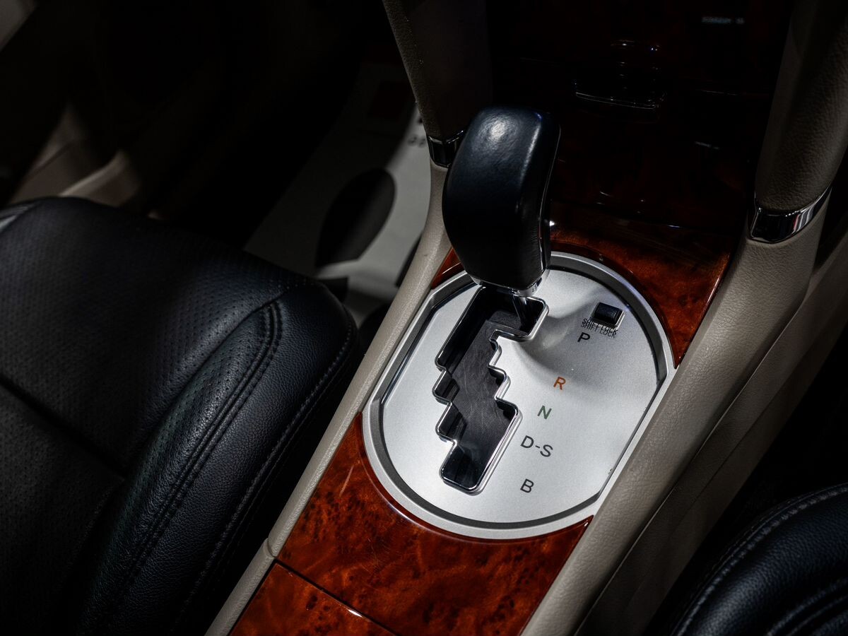 Toyota Premio 2014 - фото автомобиля