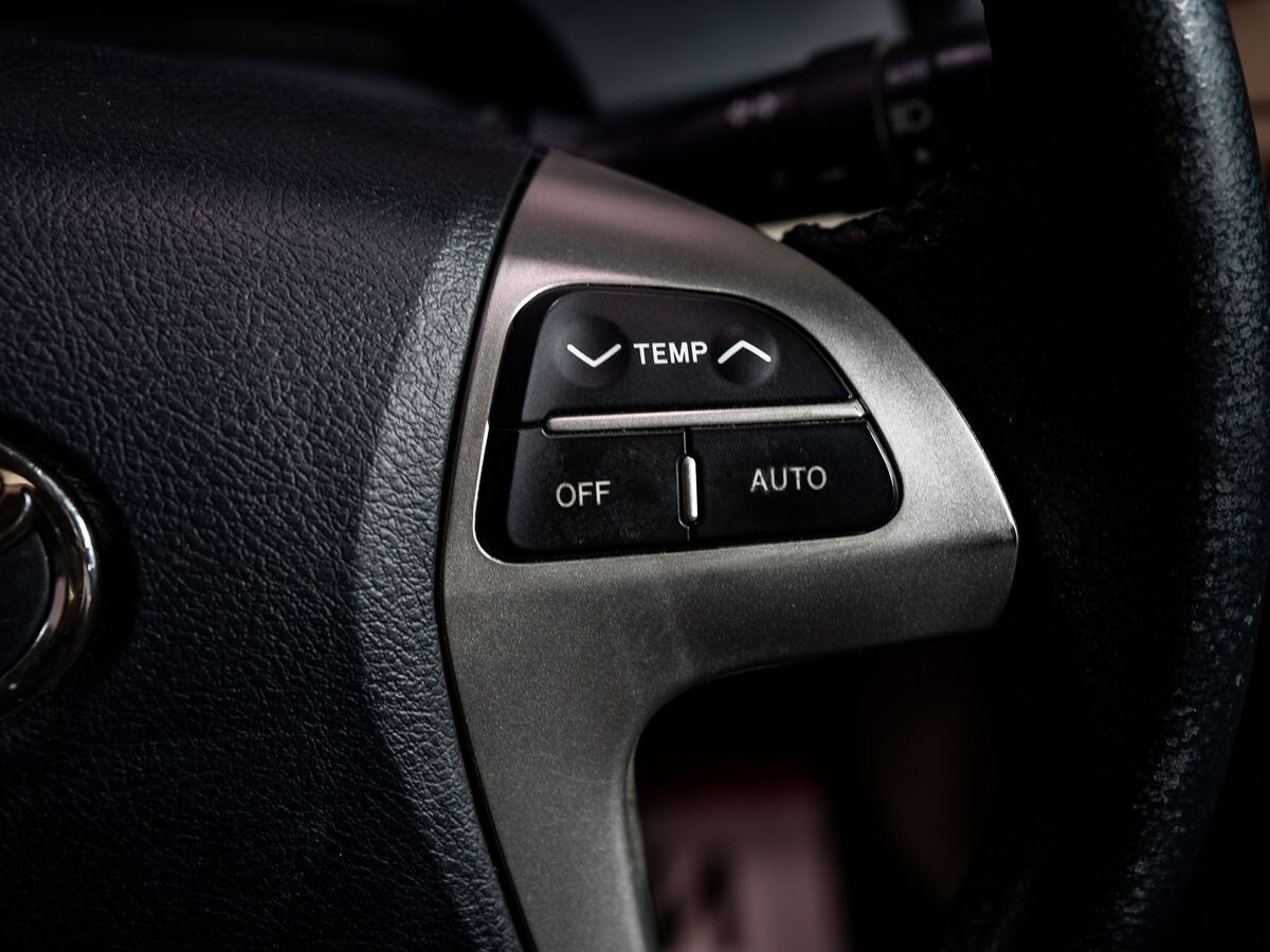 Toyota Premio 2014 - фото автомобиля