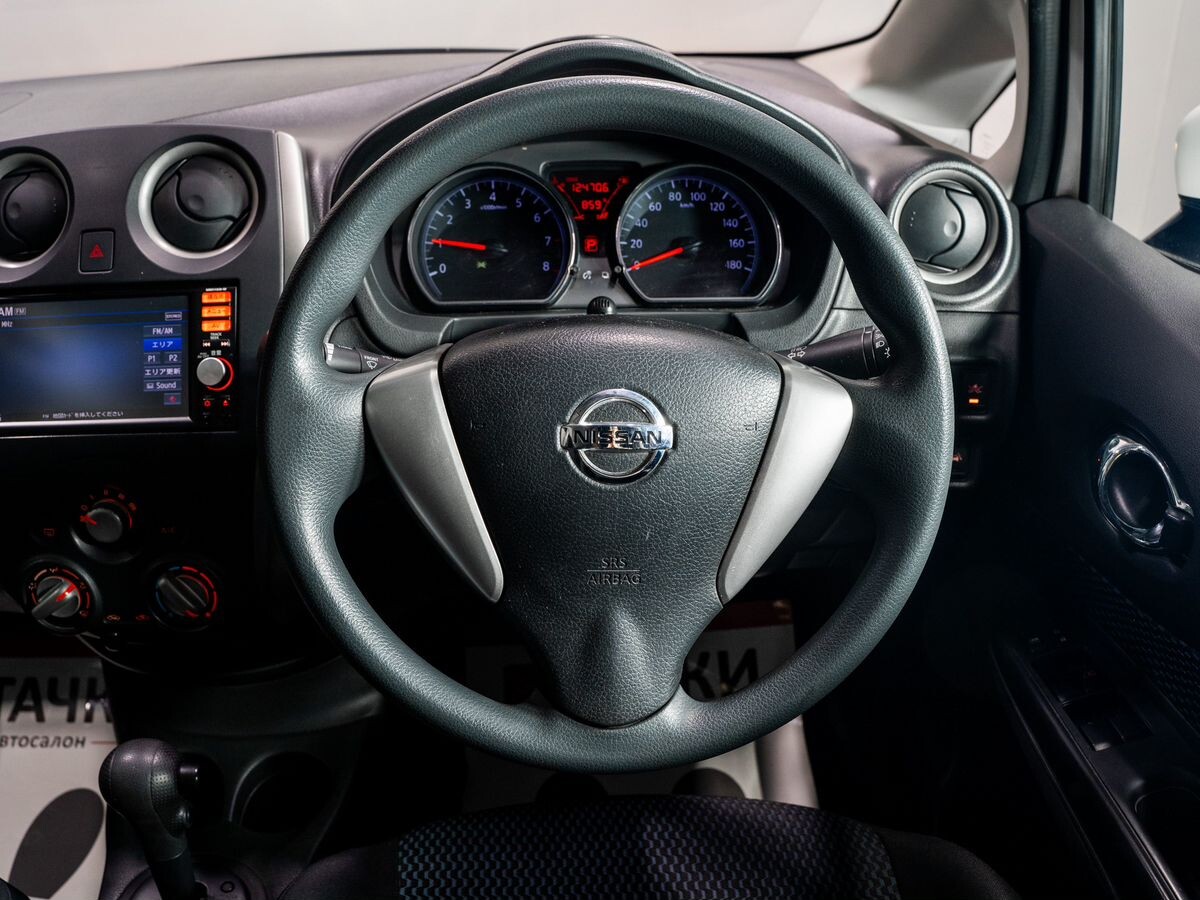 Nissan Note 2016 - фото автомобиля