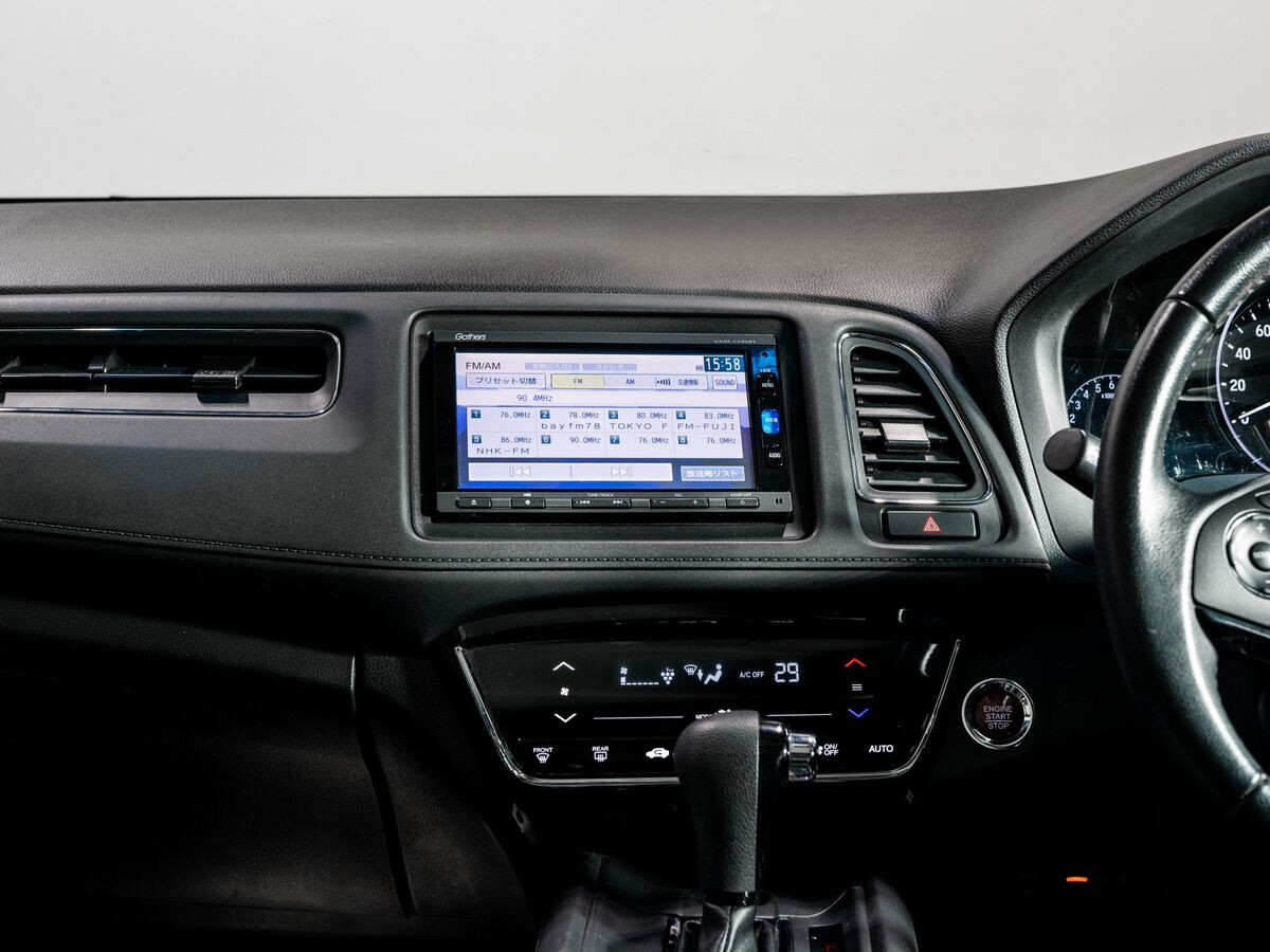 Honda Vezel 2017 - фото автомобиля