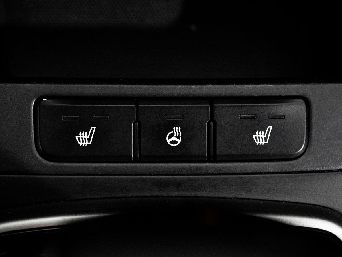 Kia Rio 2019 - фото автомобиля