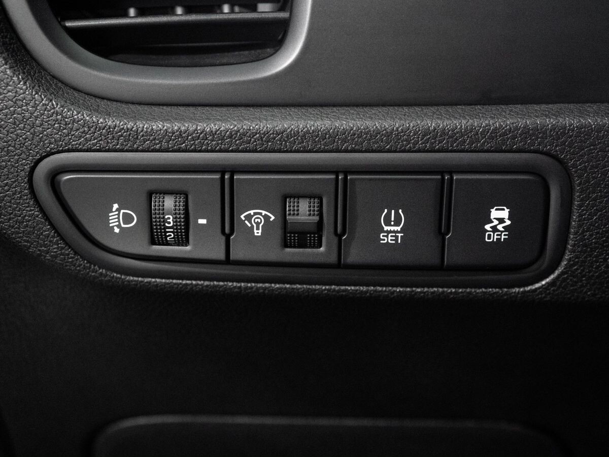 Kia Rio 2019 - фото автомобиля