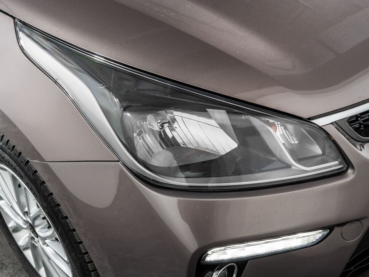 Kia Rio 2019 - фото автомобиля