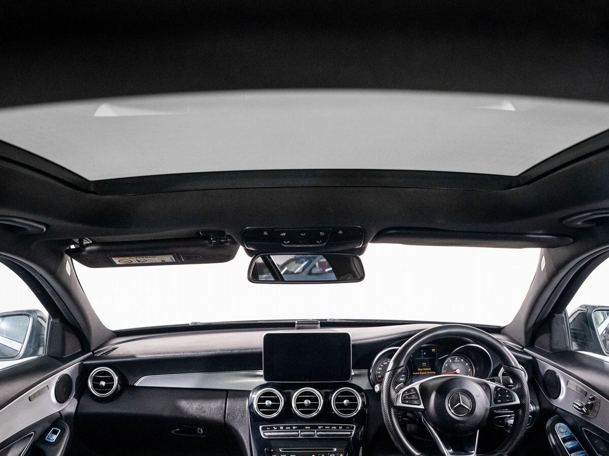 Mercedes-Benz C-Class 2018 - фото автомобиля