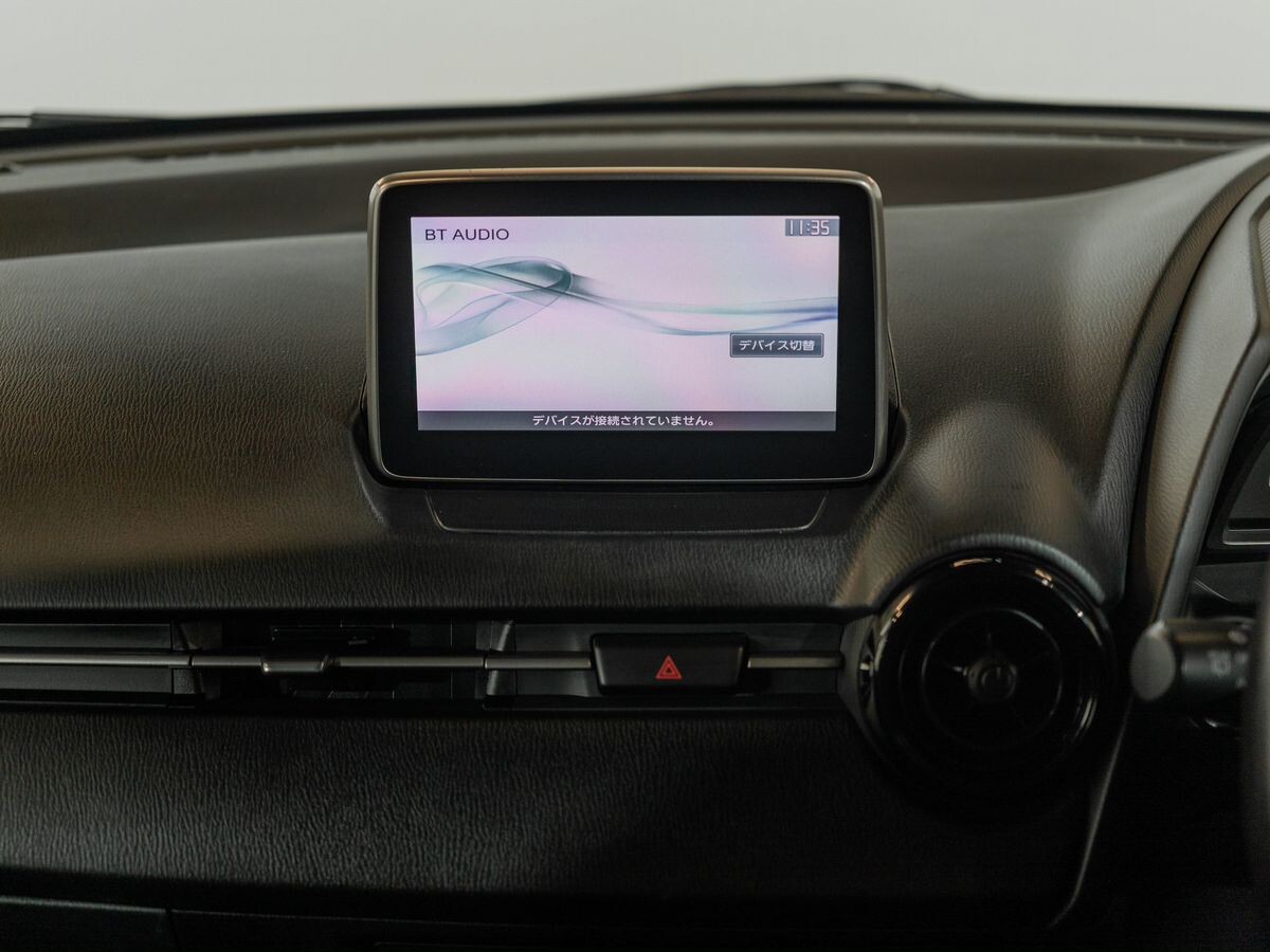Mazda Mazda2 2021 - фото автомобиля