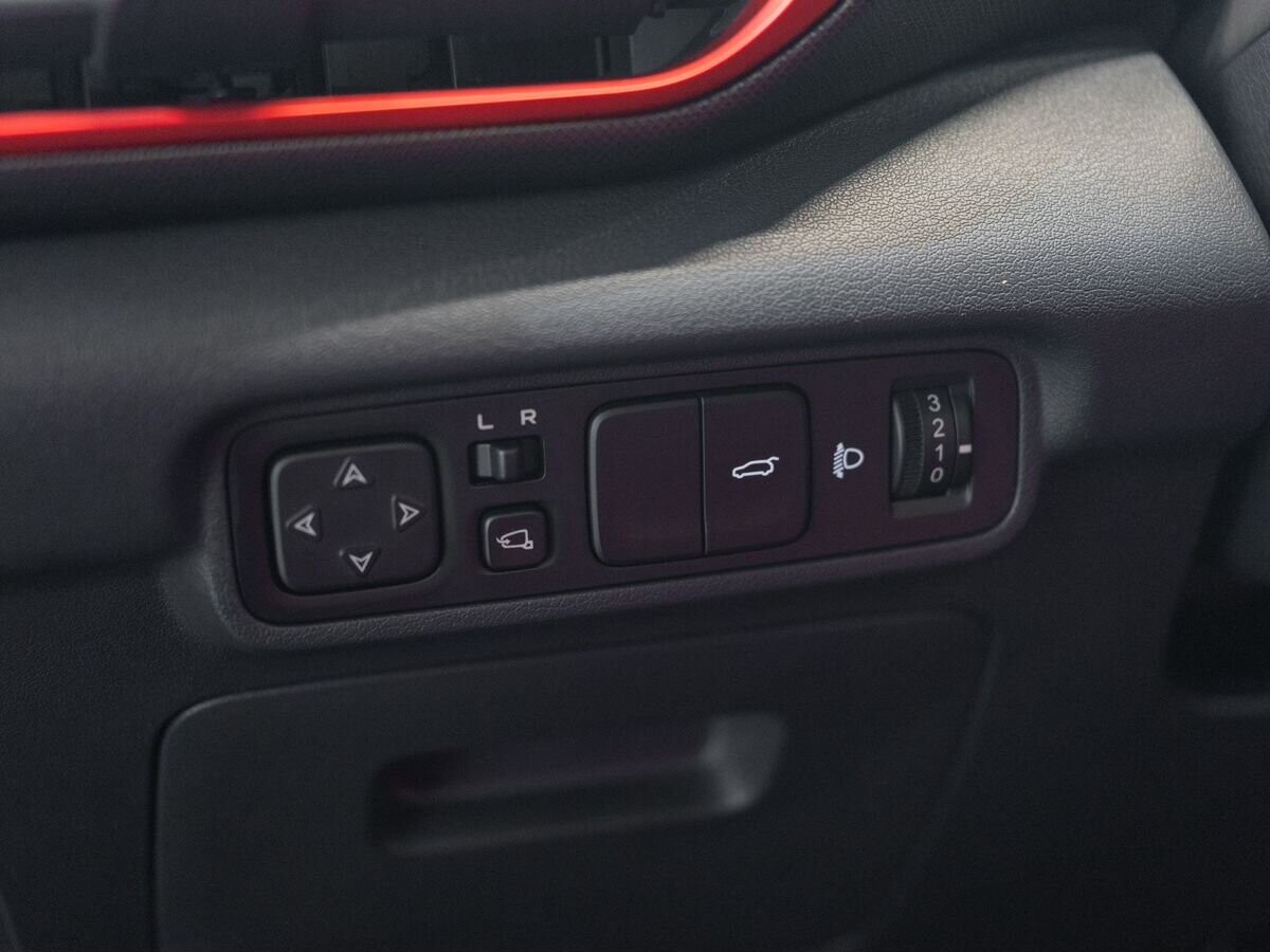 Changan UNI-T 2020 - фото автомобиля