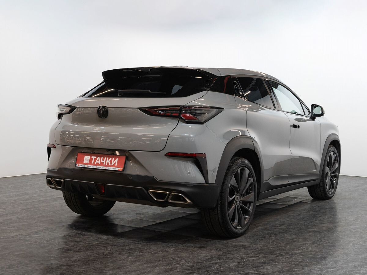 Changan UNI-T 2020 - фото автомобиля