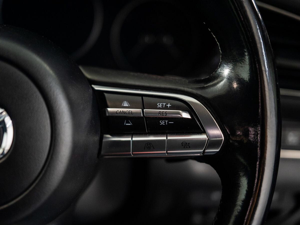 Mazda CX-30 2021 - фото автомобиля