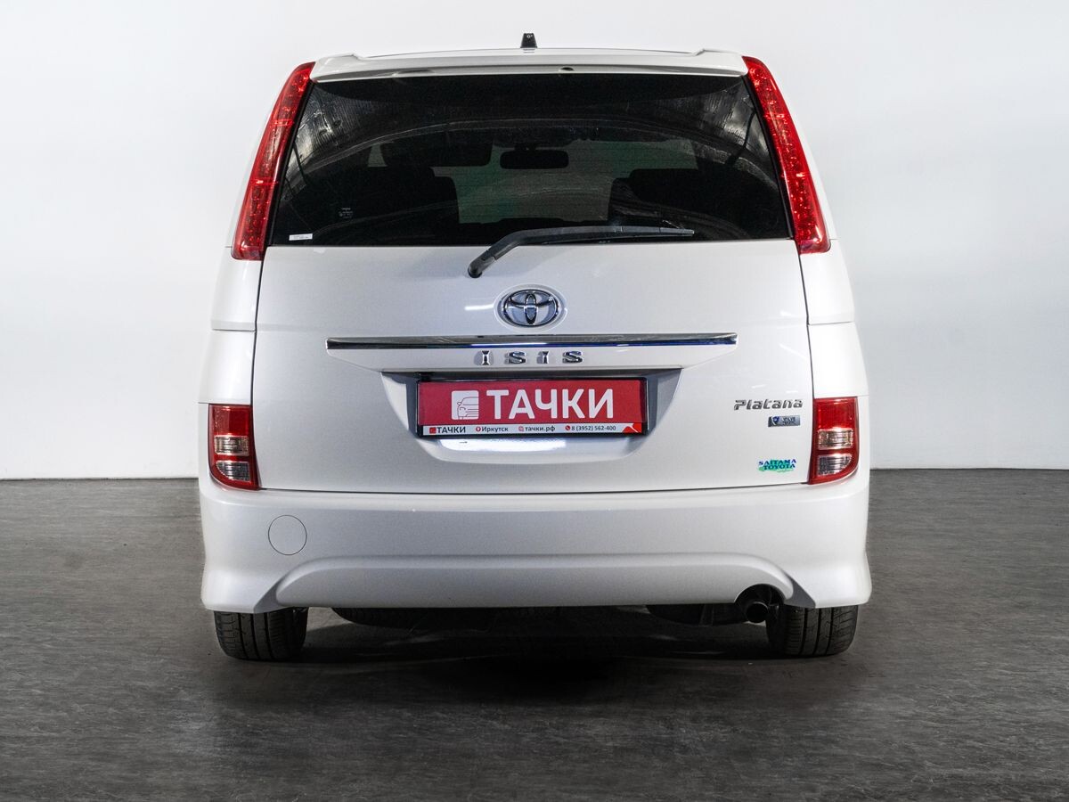 Toyota Isis 2010 - фото автомобиля