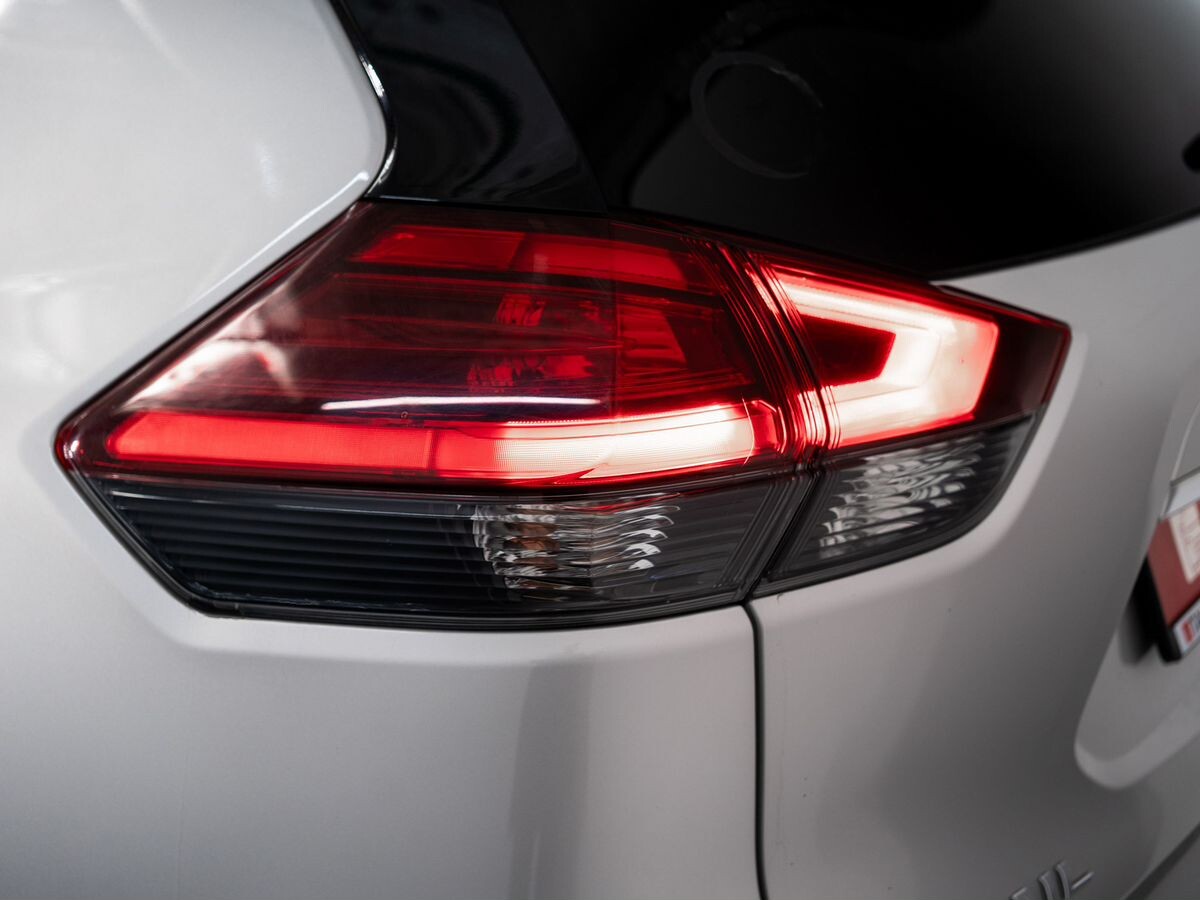Nissan X-Trail 2019 - фото автомобиля
