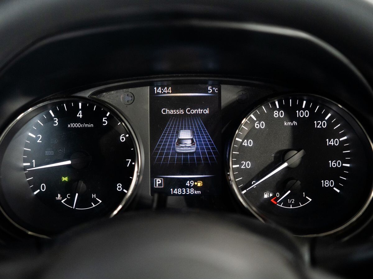 Nissan X-Trail 2019 - фото автомобиля