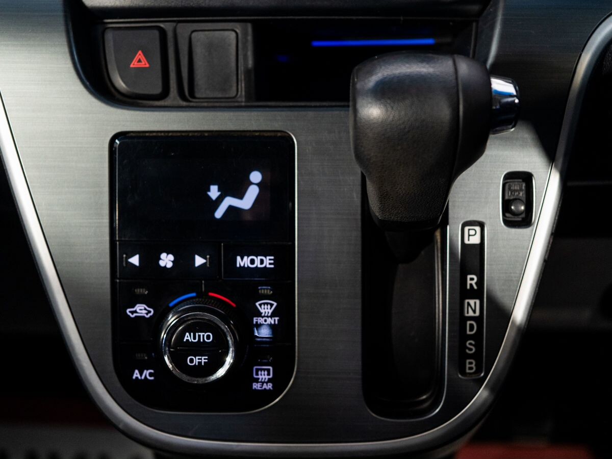 Daihatsu Move 2016 - фото автомобиля