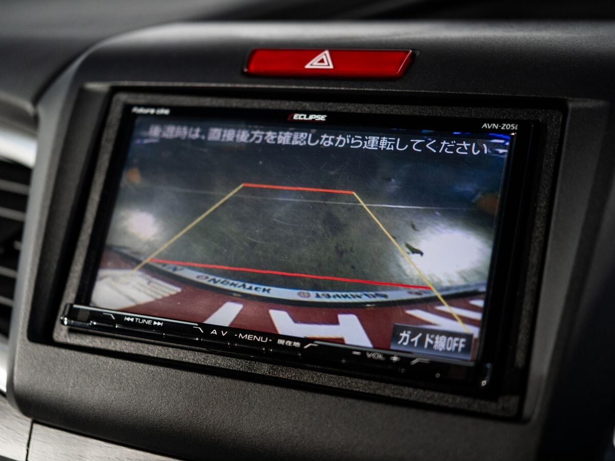 Honda Jade 2015 - фото автомобиля