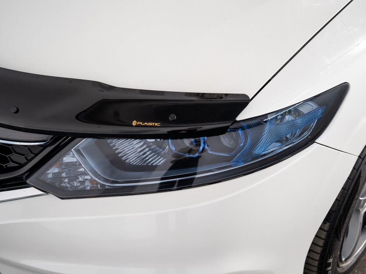 Honda Jade 2015 - фото автомобиля