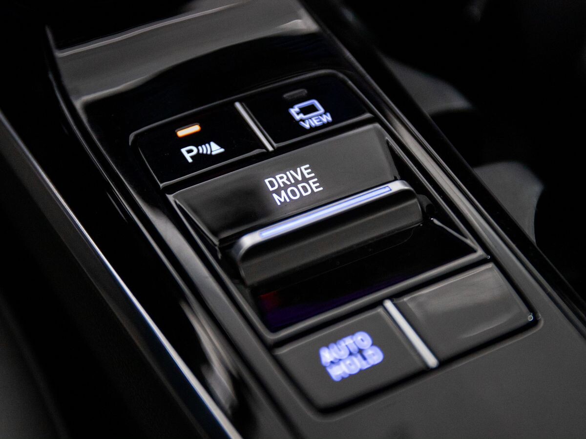 Hyundai Sonata 2021 - фото автомобиля