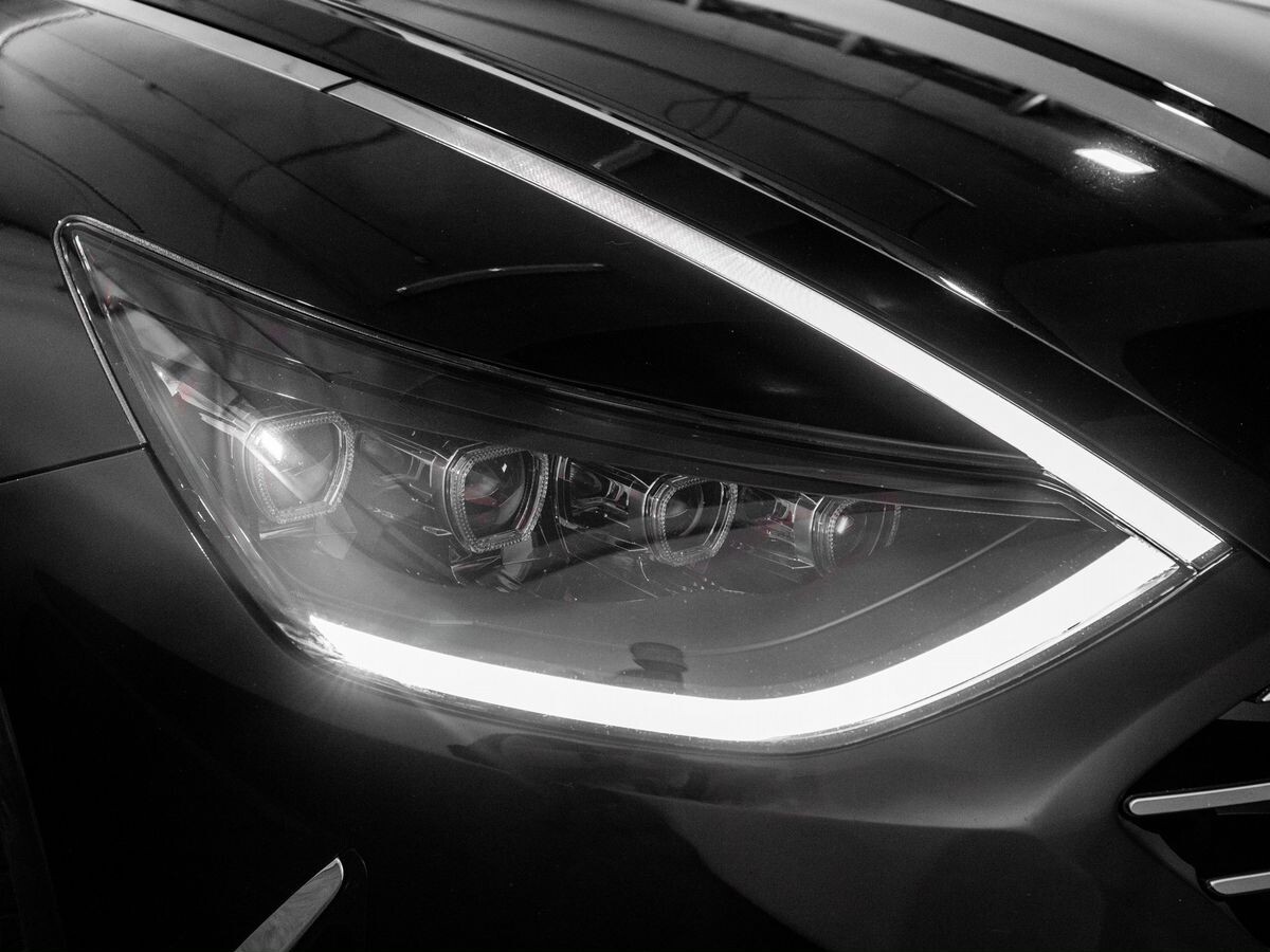 Hyundai Sonata 2021 - фото автомобиля