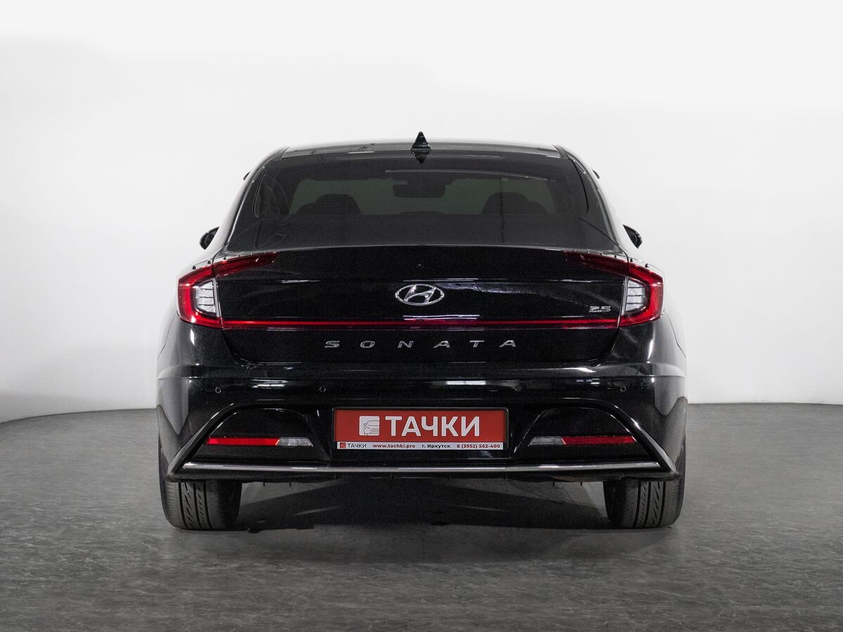 Hyundai Sonata 2021 - фото автомобиля