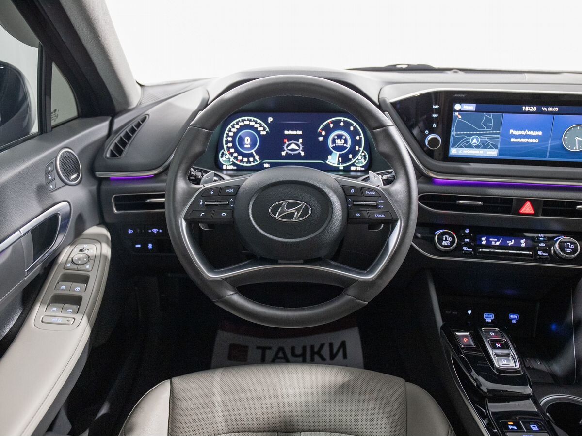 Hyundai Sonata 2021 - фото автомобиля