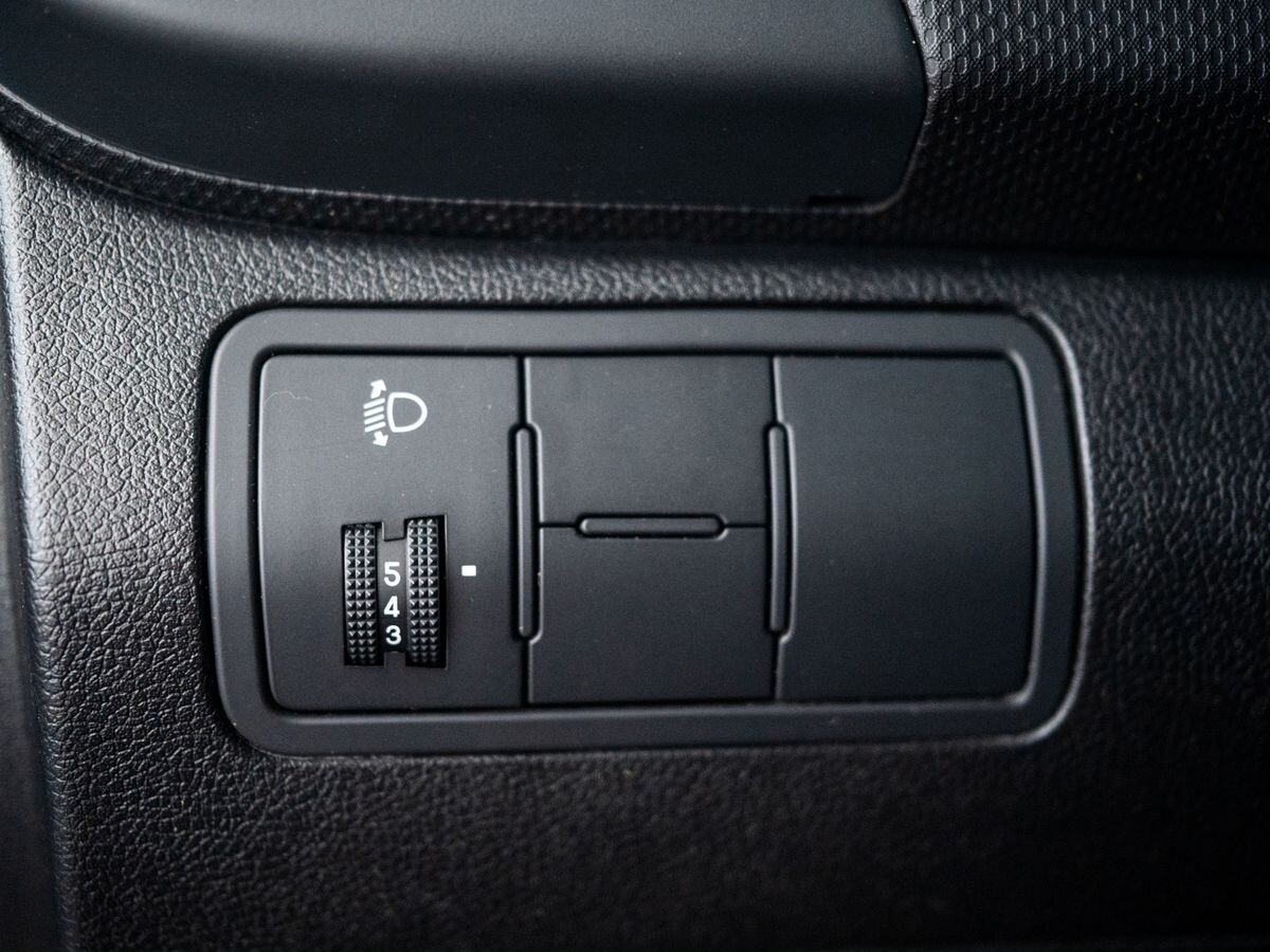 Hyundai Solaris 2015 - фото автомобиля