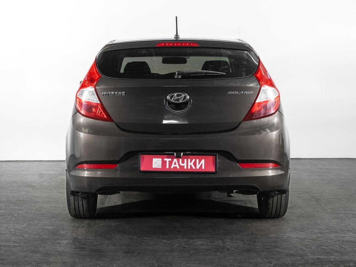 Hyundai Solaris 2015 - фото автомобиля