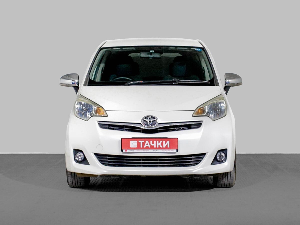 Toyota Ractis 2011 - фото автомобиля