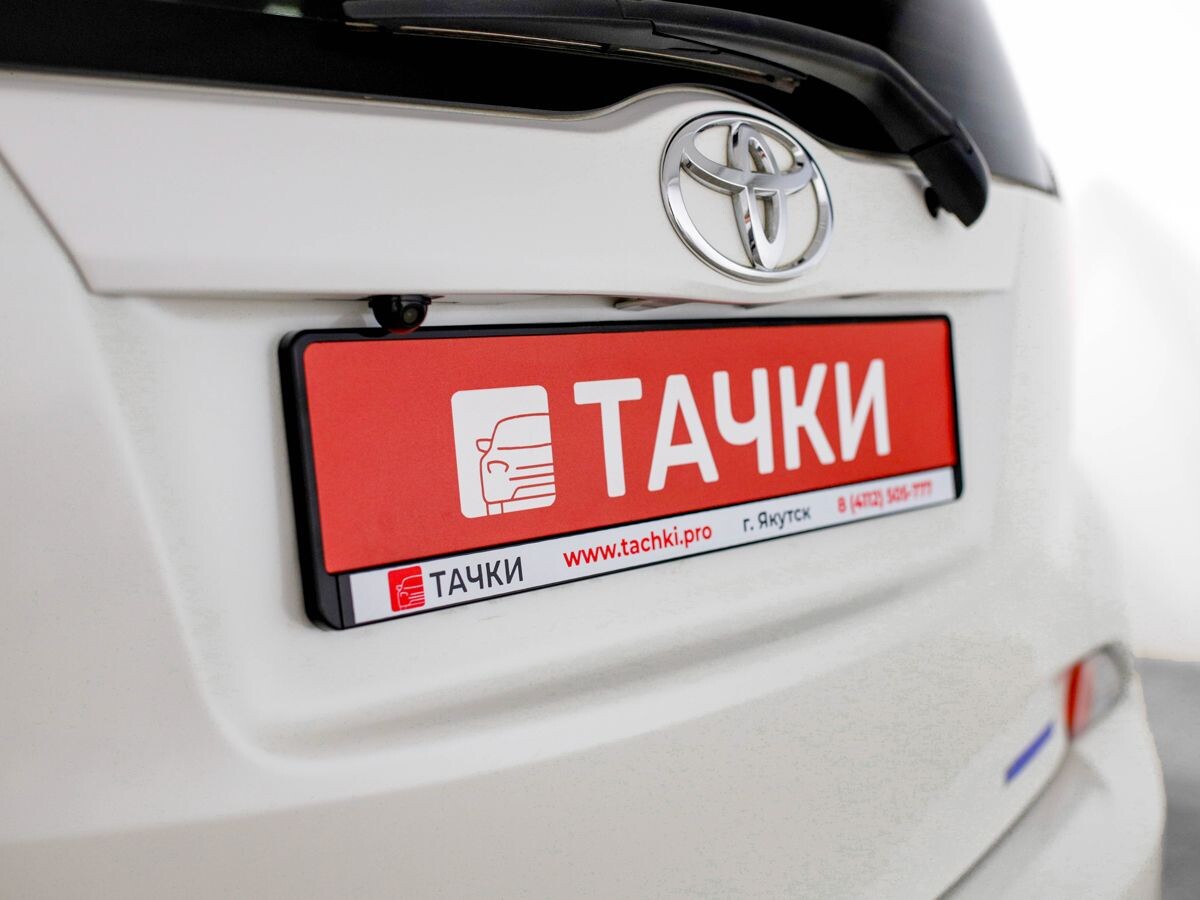 Toyota Ractis 2011 - фото автомобиля