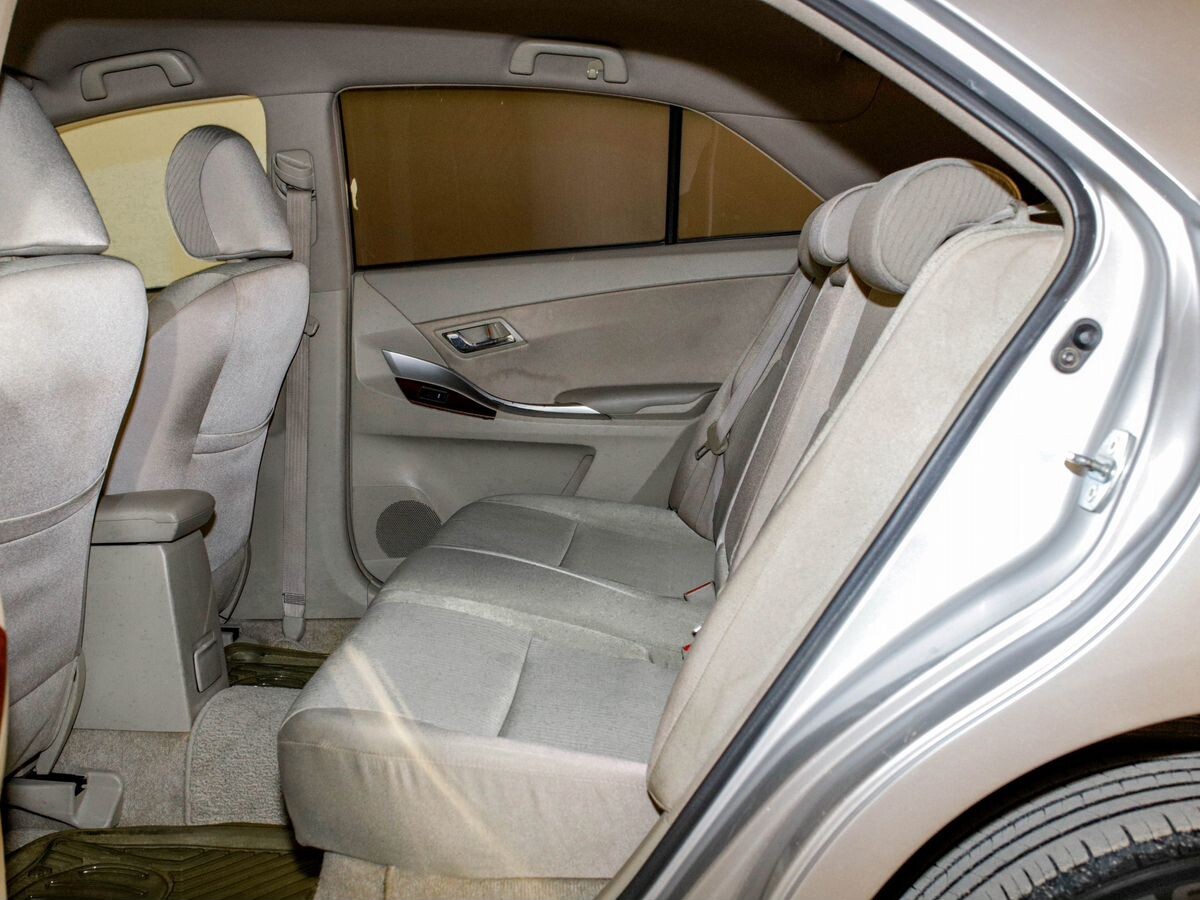 Toyota Premio 2010 - фото автомобиля