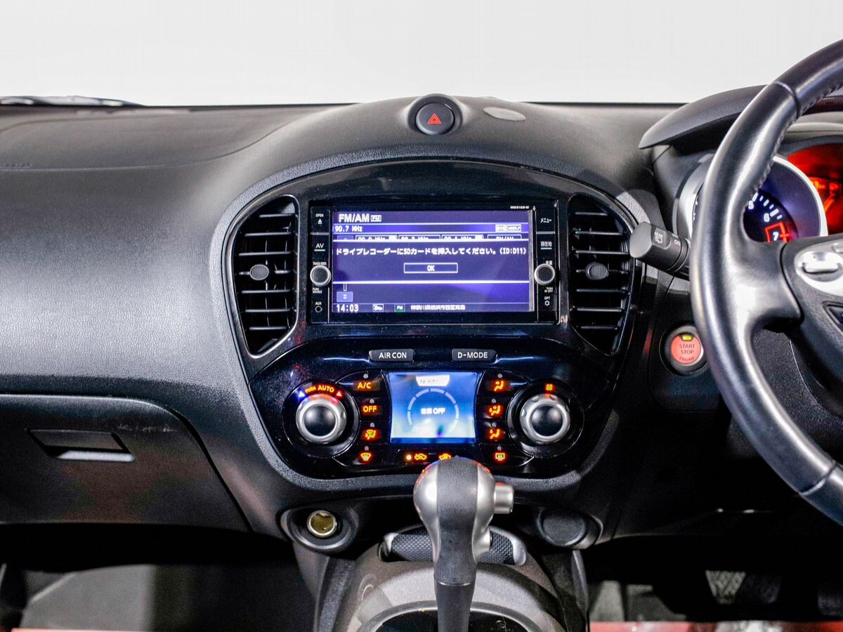 Nissan Juke 2018 - фото автомобиля