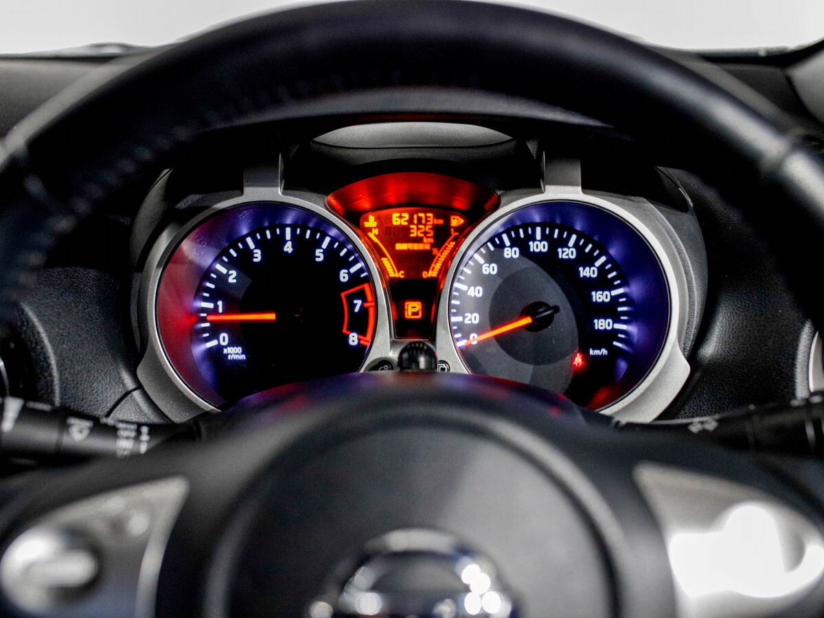 Nissan Juke 2018 - фото автомобиля