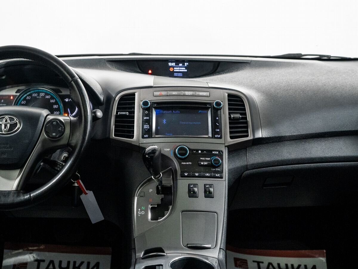 Toyota Venza 2013 - фото автомобиля