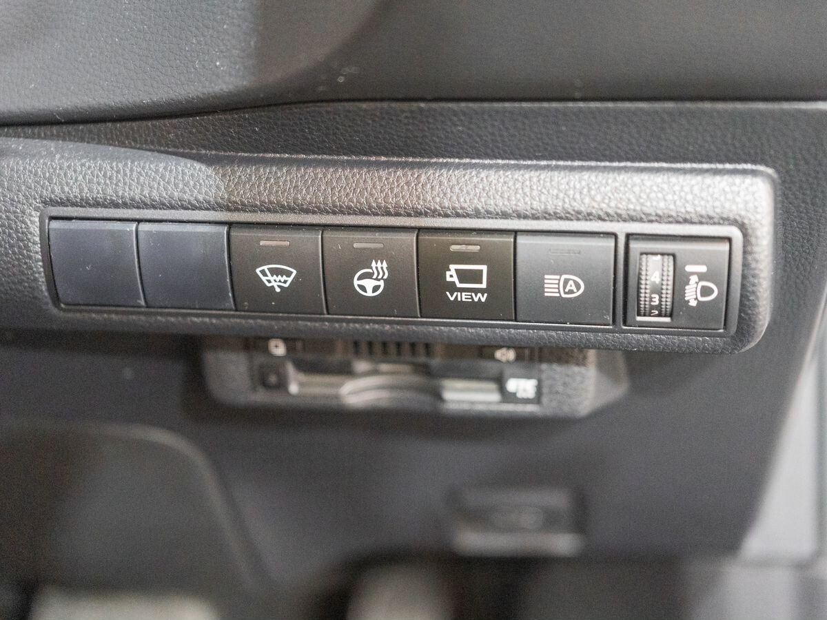 Toyota Corolla 2019 - фото автомобиля