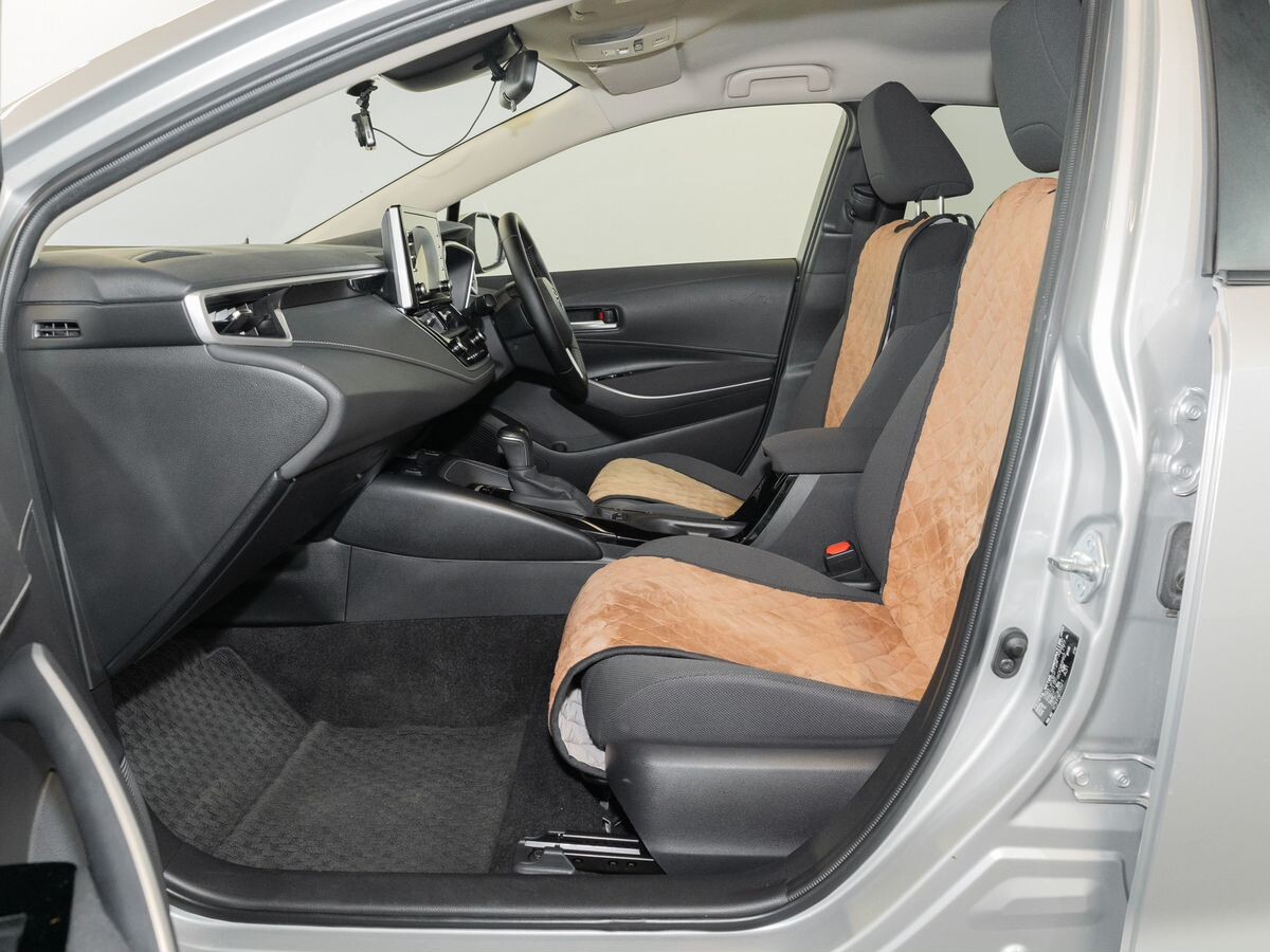Toyota Corolla 2019 - фото автомобиля