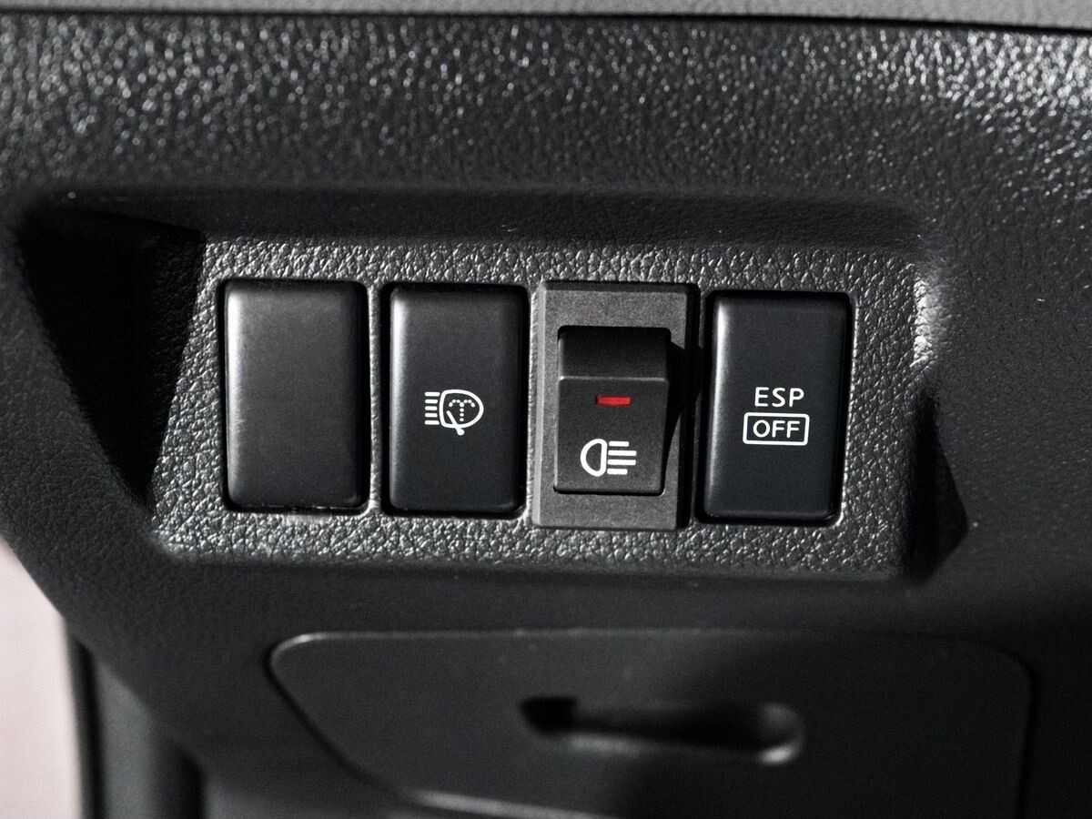 Nissan X-Trail 2007 - фото автомобиля