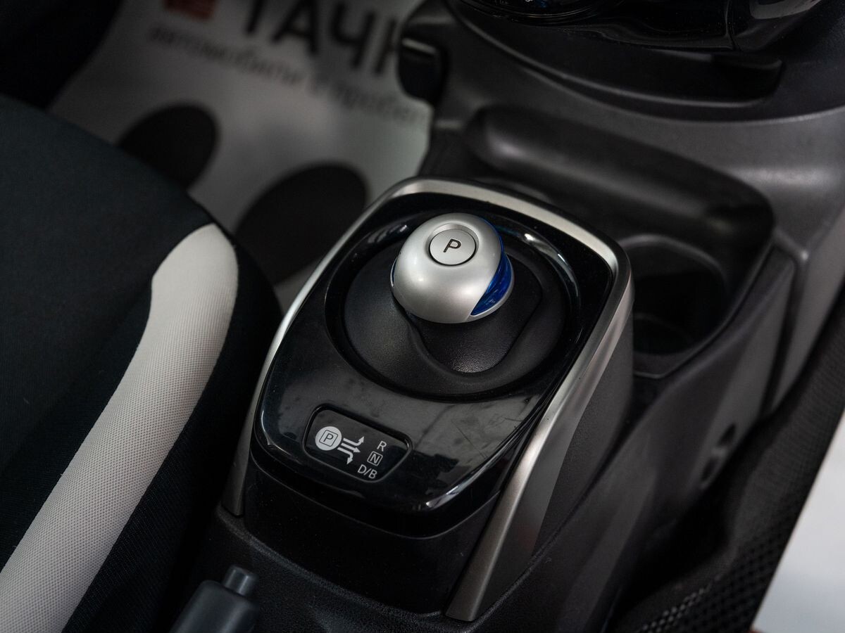 Nissan Note 2019 - фото автомобиля