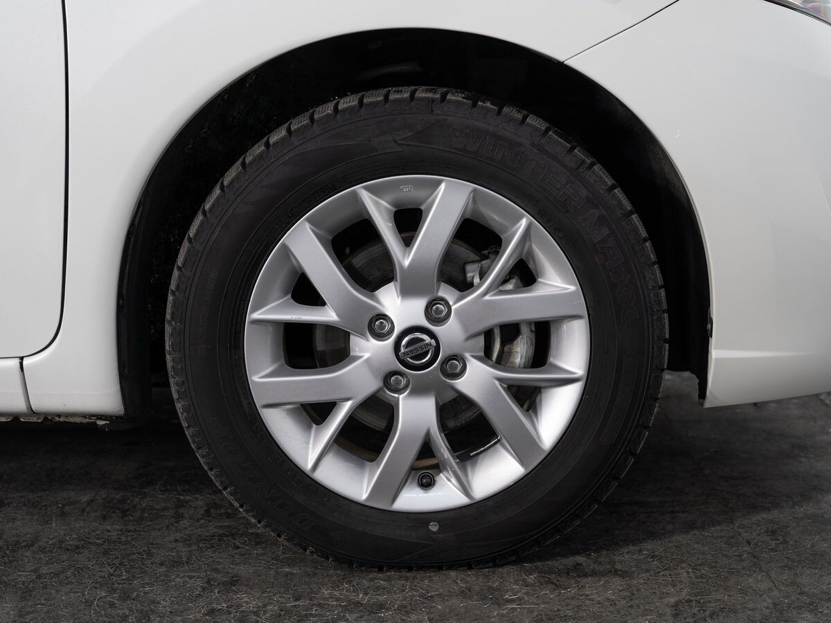 Nissan Note 2019 - фото автомобиля