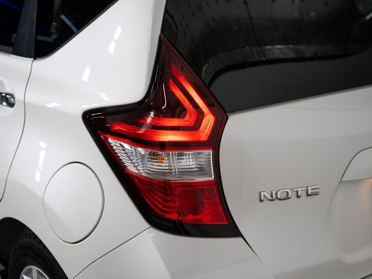 Nissan Note 2019 - фото автомобиля