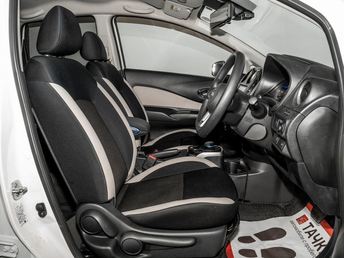 Nissan Note 2019 - фото автомобиля