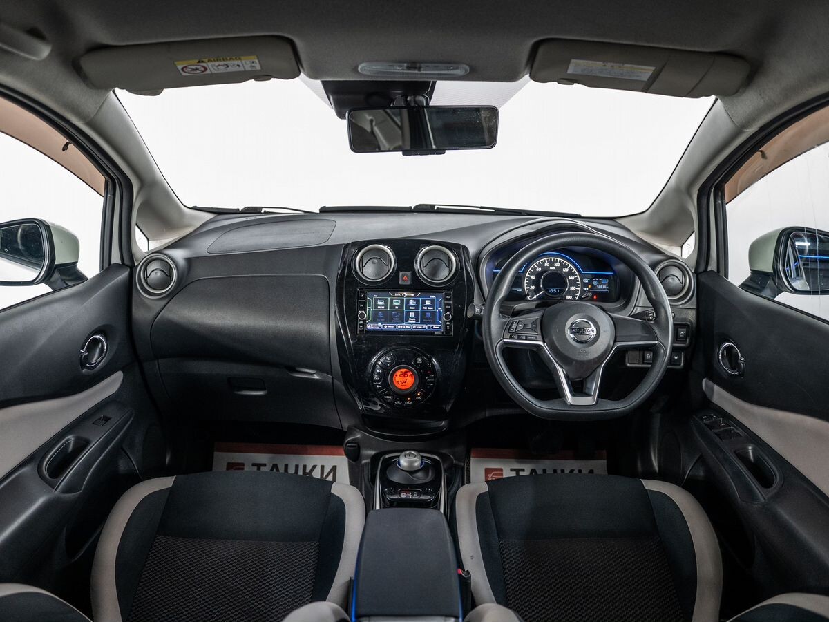 Nissan Note 2019 - фото автомобиля