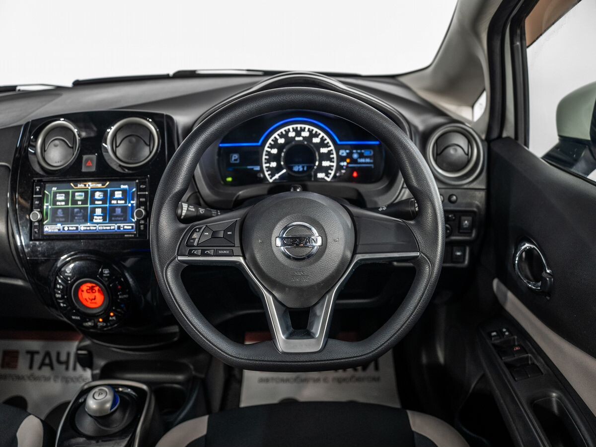Nissan Note 2019 - фото автомобиля