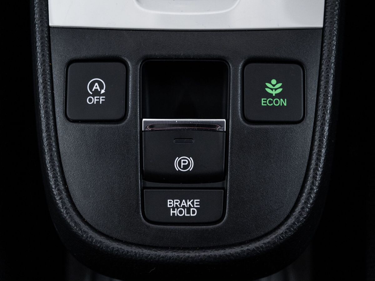 Honda Fit 2021 - фото автомобиля