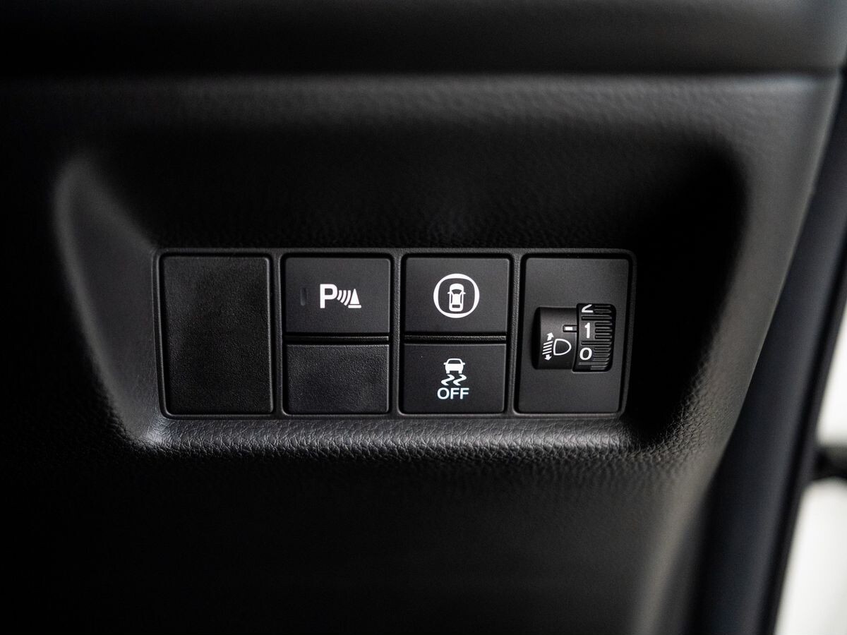 Honda Fit 2021 - фото автомобиля
