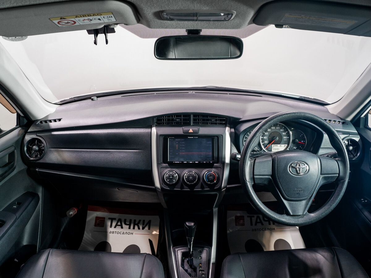 Toyota Corolla Fielder 2016 - фото автомобиля