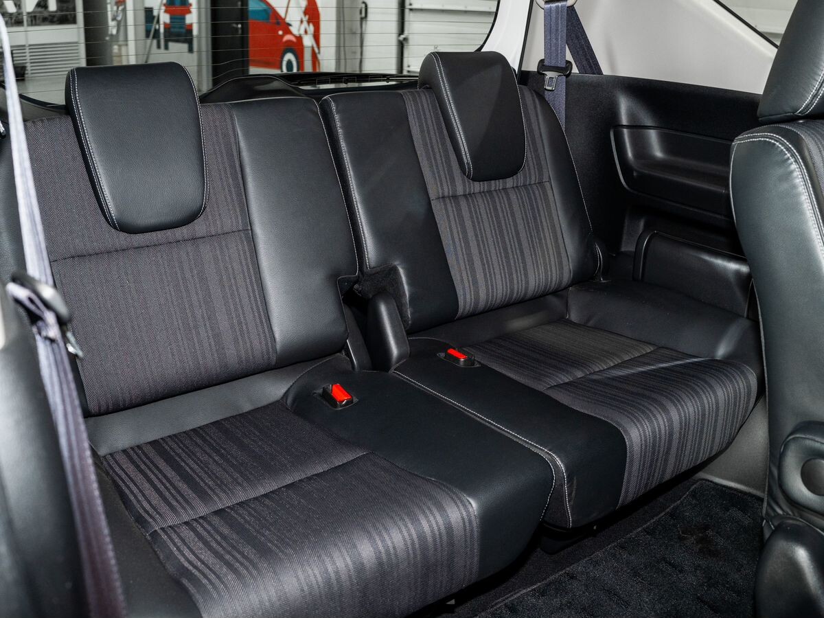 Honda Freed 2016 - фото автомобиля
